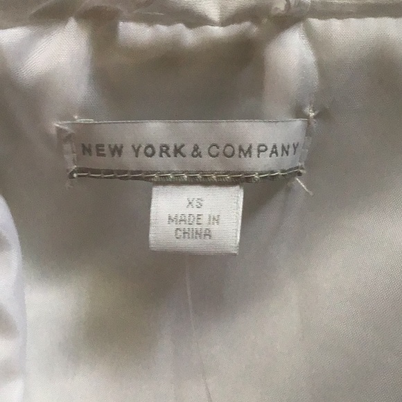 🥶White puffer coat🥶 - Picture 3 of 6